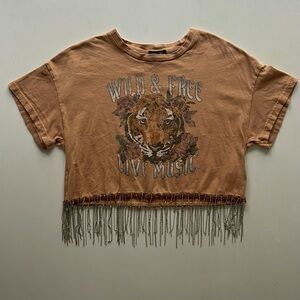 Originality “Wild & Free” Graphic Crop Tee Rhinestone Chain Hem Size S